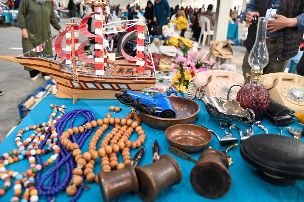 Konya’nın en ucuz pazarı! Ayda bir açılıyor 9